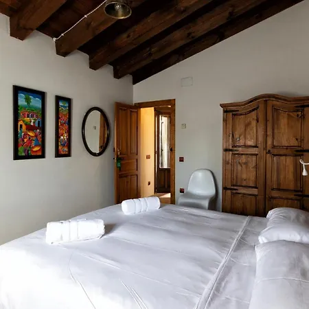 Country house Vinarius - Exclusiva Rural Con Cava Romana Del Siglo Iii Y Manantial