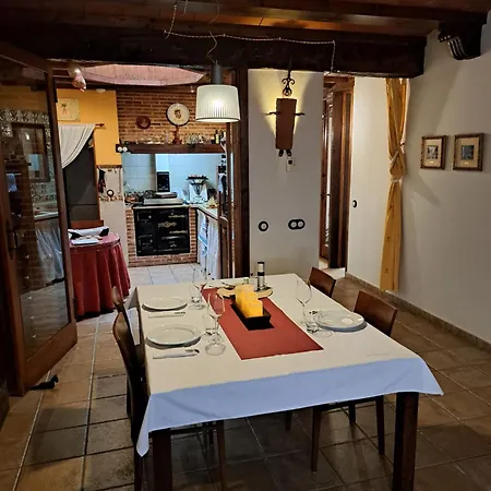 Vinarius, Rural * Castellanos de Villiquera