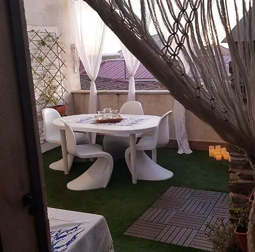 Vinarius, Rural Hétvégi ház